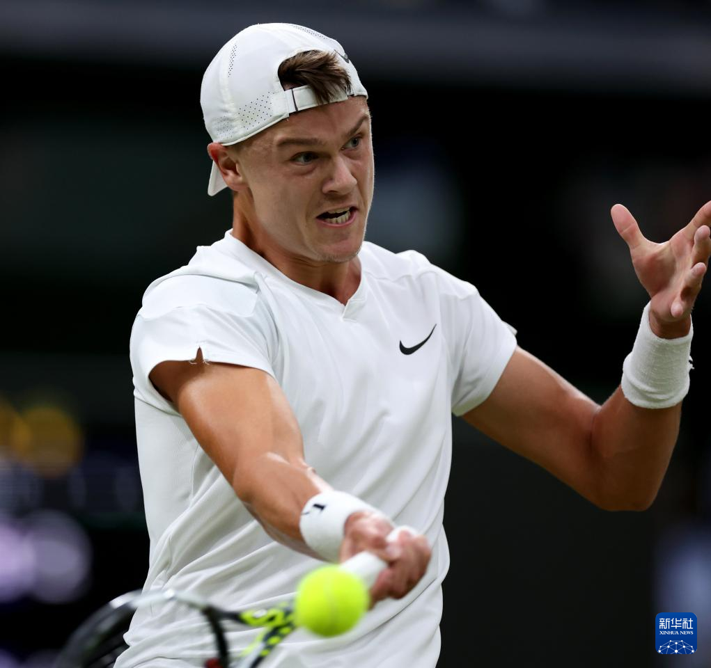 对队员的鼓 对队员的鼓