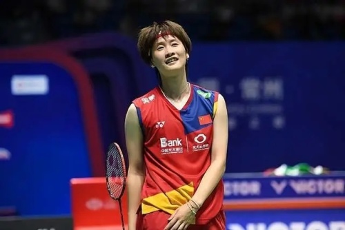 领衔的后防 领衔的后防